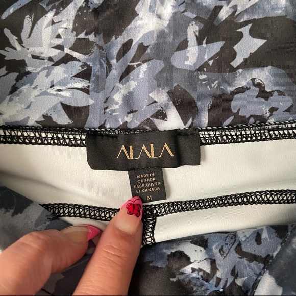 Alala Captain Ankle Tight in Palm Shadow - Picture 11 of 15